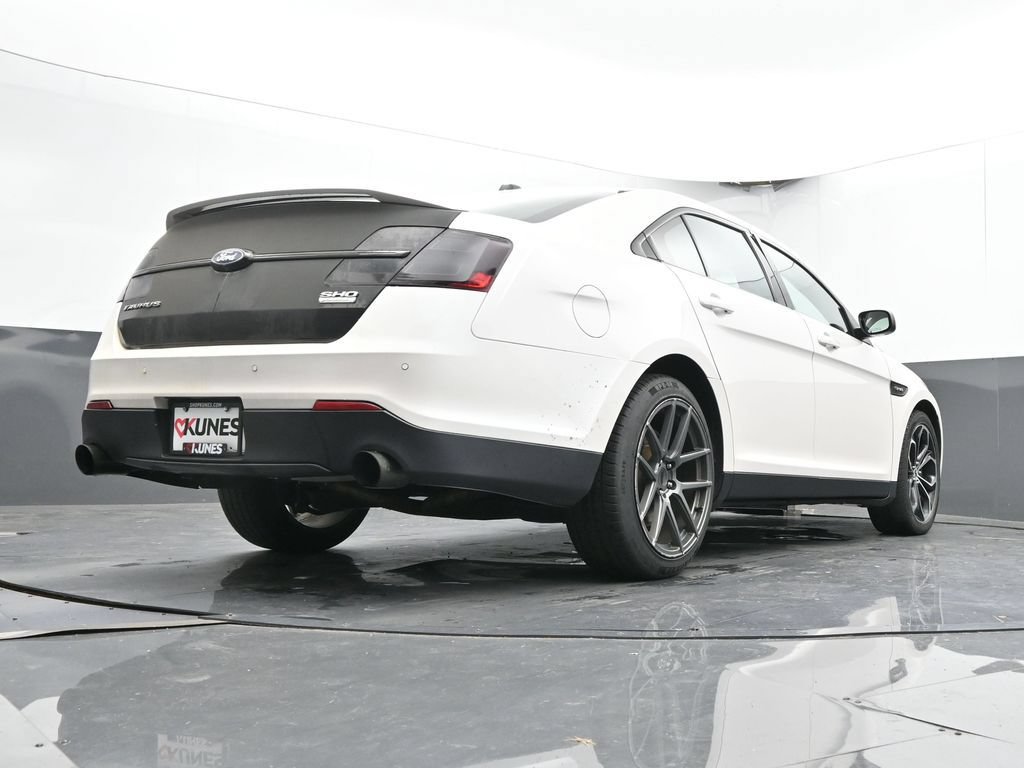 Used 2017 Ford Taurus SHO AWD/4WD image 42