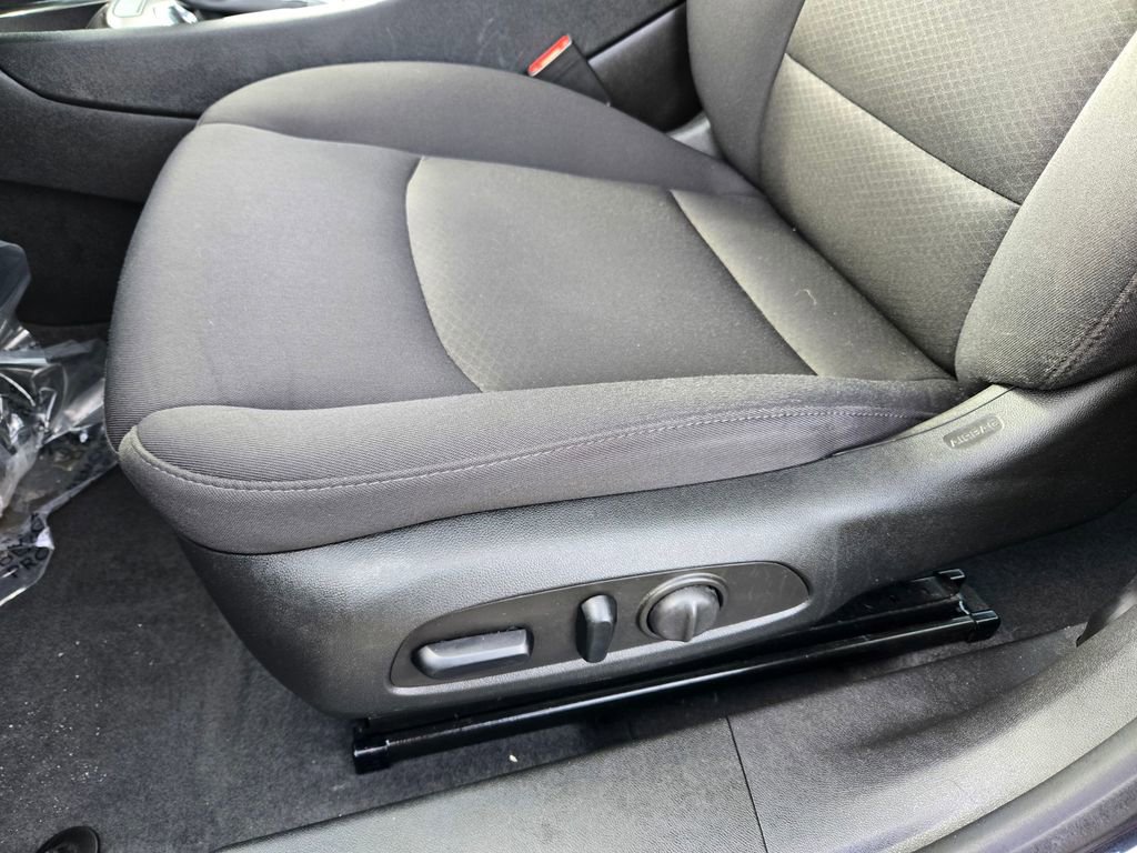 Used 2023 Chevrolet Malibu LT image 11
