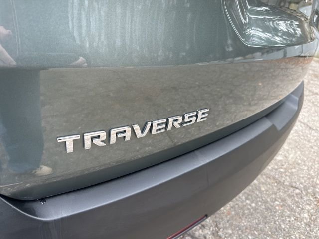 Used 2023 Chevrolet Traverse LT image 26