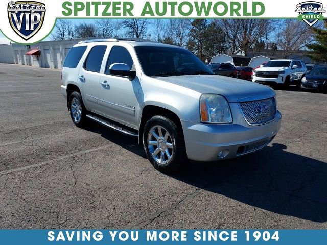 Used 2011 GMC Yukon Denali image 1