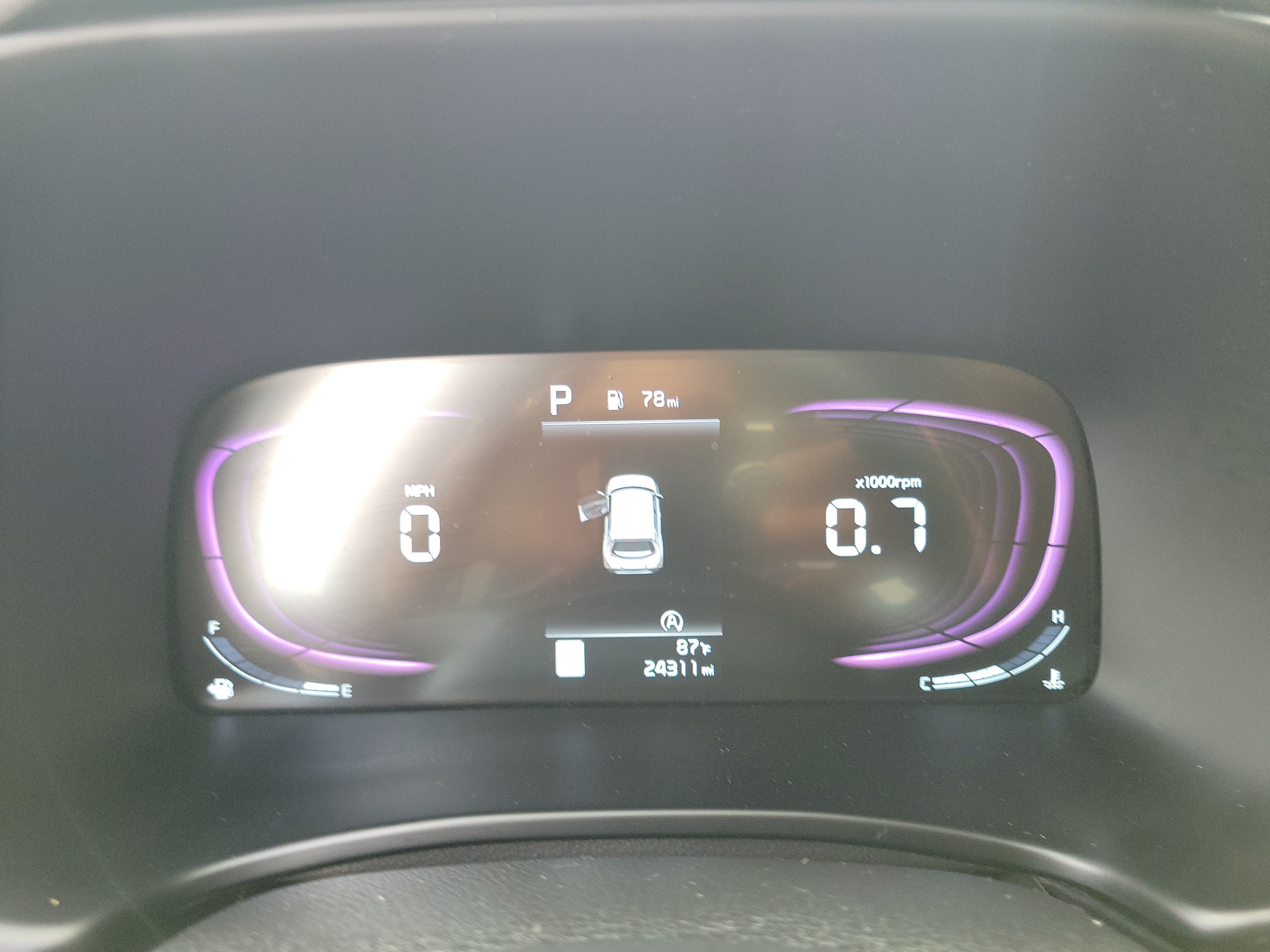 Used 2025 Kia Soul LX FWD image 24