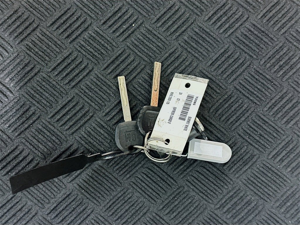 Used 2024 Chevrolet Express 2500 Work Van w/ Driver Convenience Package image 29