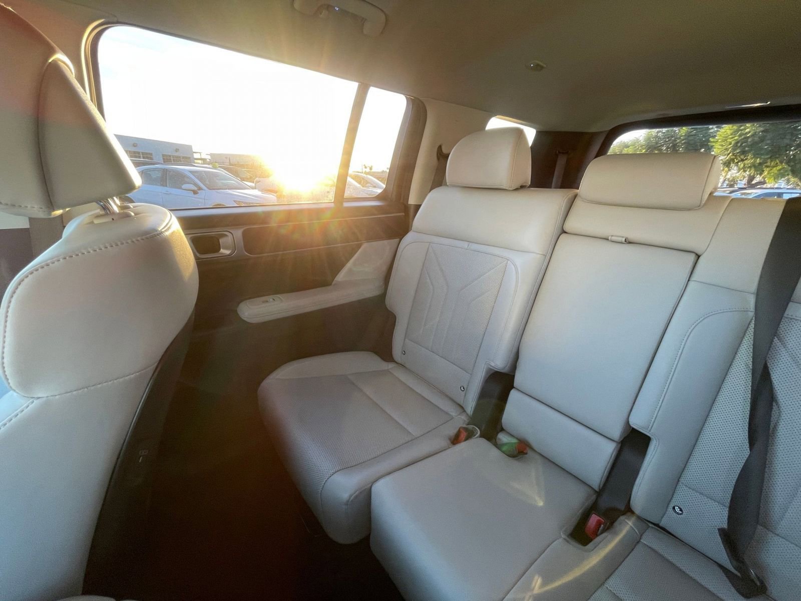 Used 2025 Hyundai Santa Fe SEL image 39