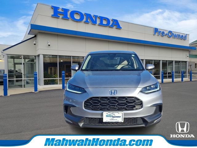 Used 2025 Honda HR-V LX image 2