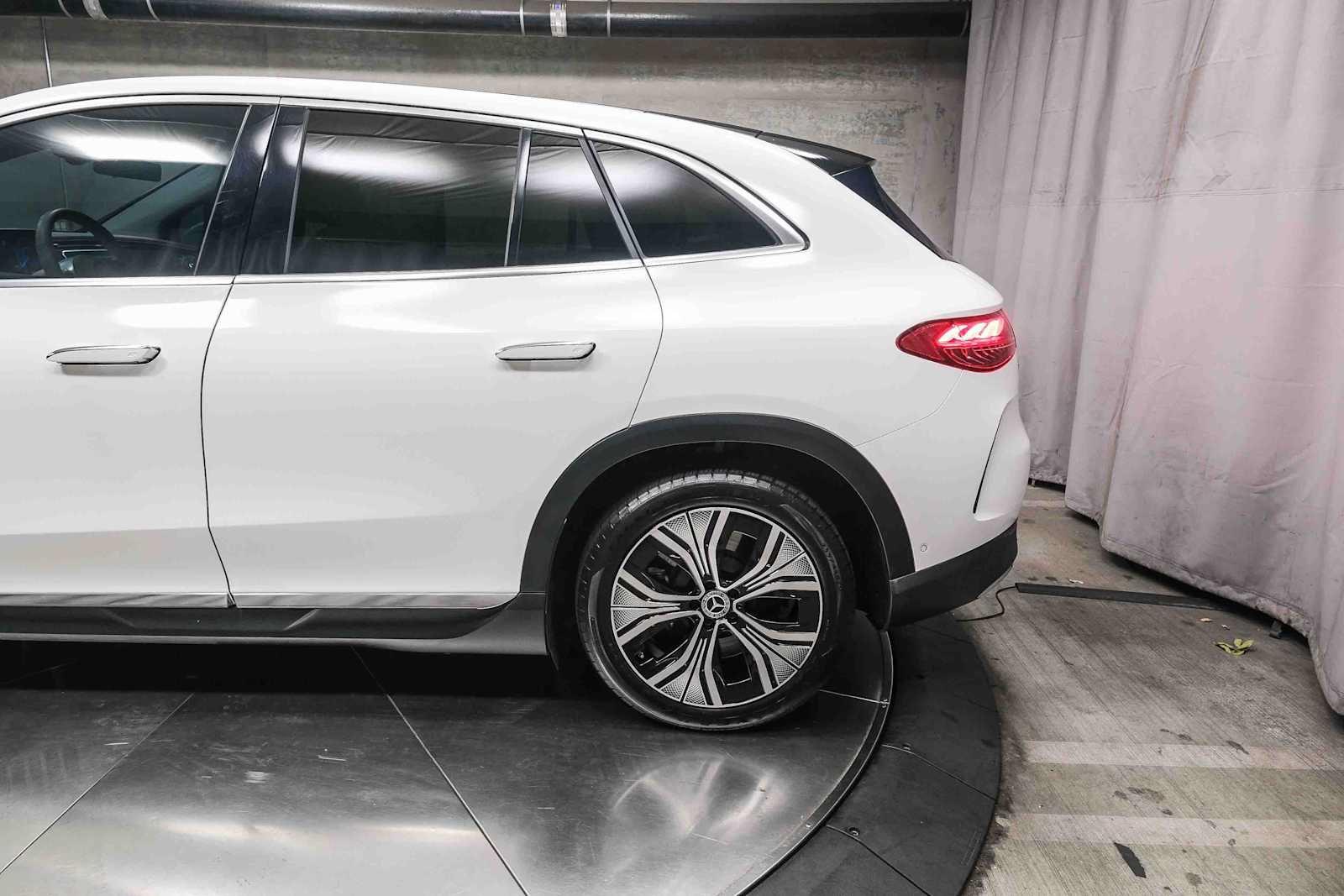 Certified 2023 Mercedes-Benz EQE 350+ 4MATIC SUV image 8