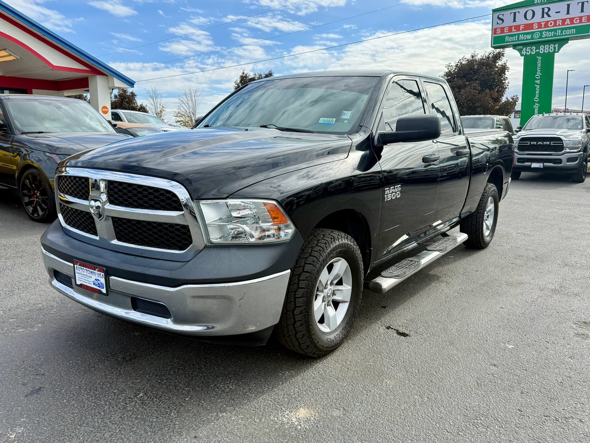 Used 2013 RAM 1500 ST w/ SXT Appearance Group