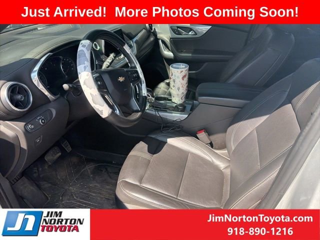 Used 2020 Chevrolet Blazer LT w/ Sound & Technology Package FWD image 10