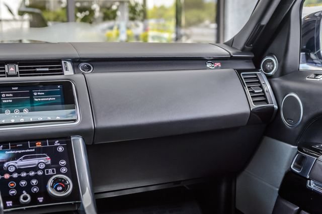 Used 2020 Land Rover Range Rover Sport SVR AWD/4WD image 39