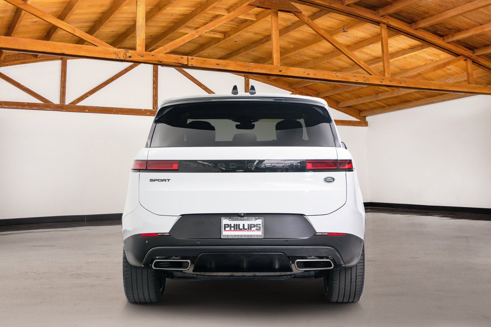 Used 2023 Land Rover Range Rover Sport SE AWD/4WD image 6