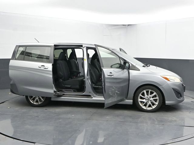 Used 2014 MAZDA MAZDA5 Touring image 37