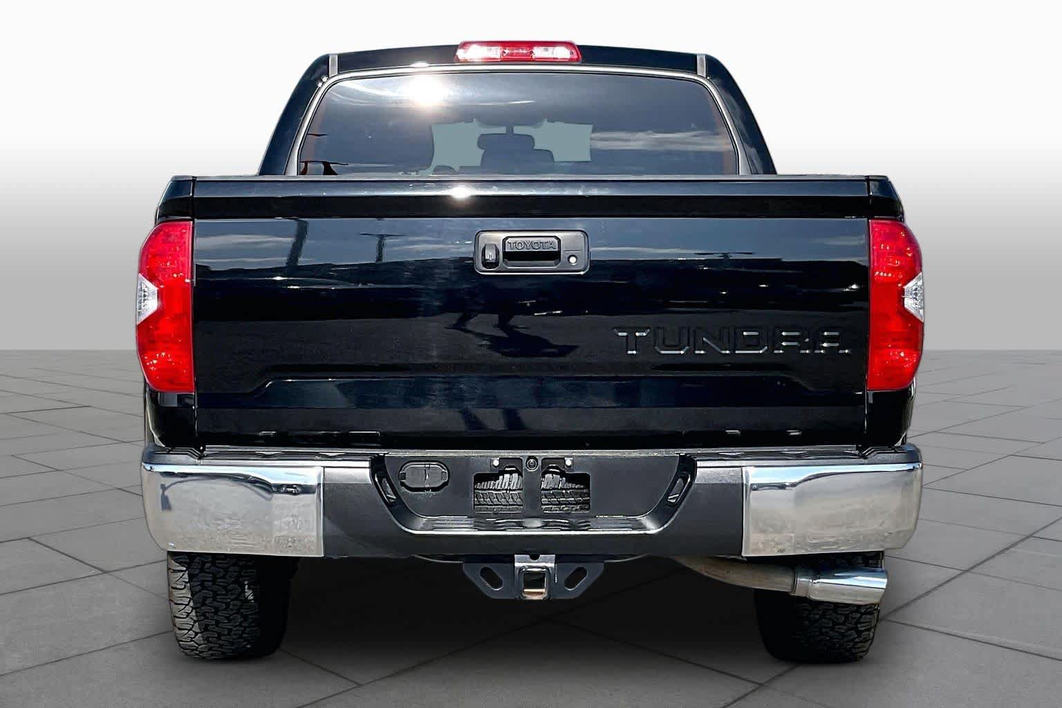 Used 2016 Toyota Tundra SR5 w/ SR5 Upgrade Package RWD image 5