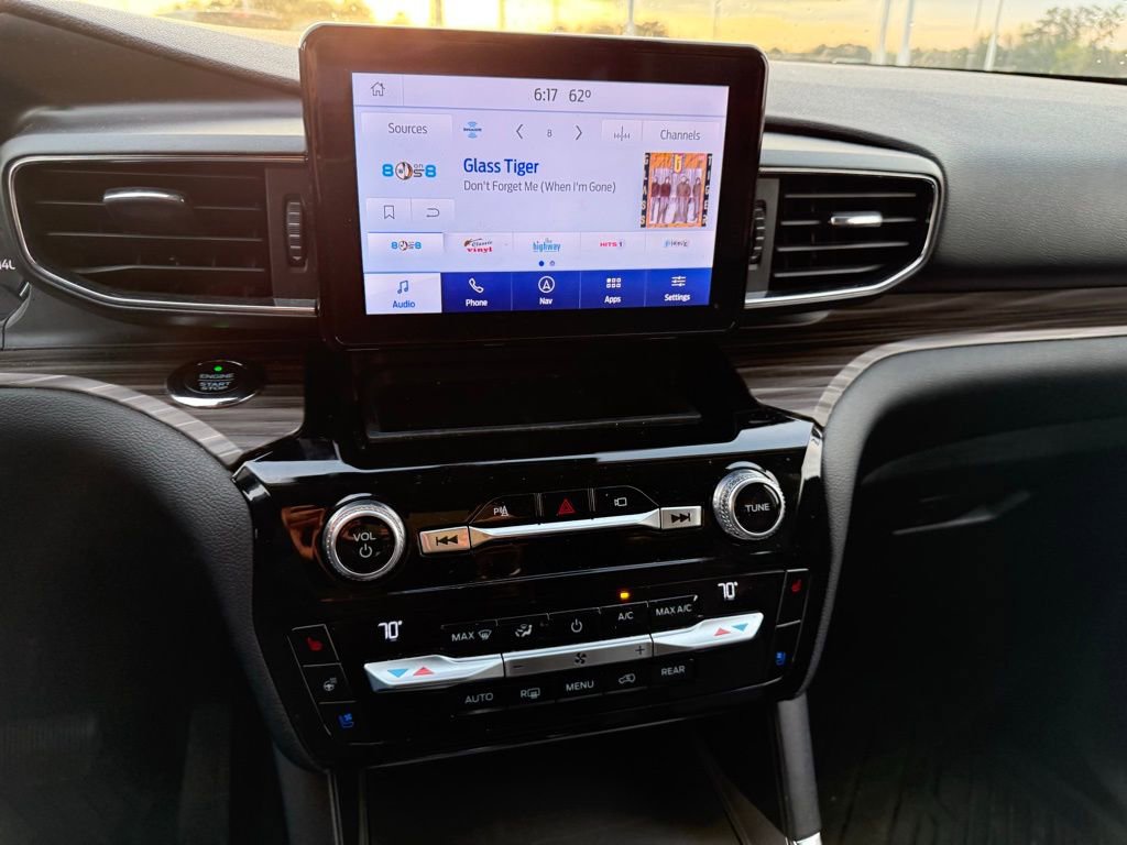 Used 2021 Ford Explorer Limited w/ Equipment Group 301A image 20