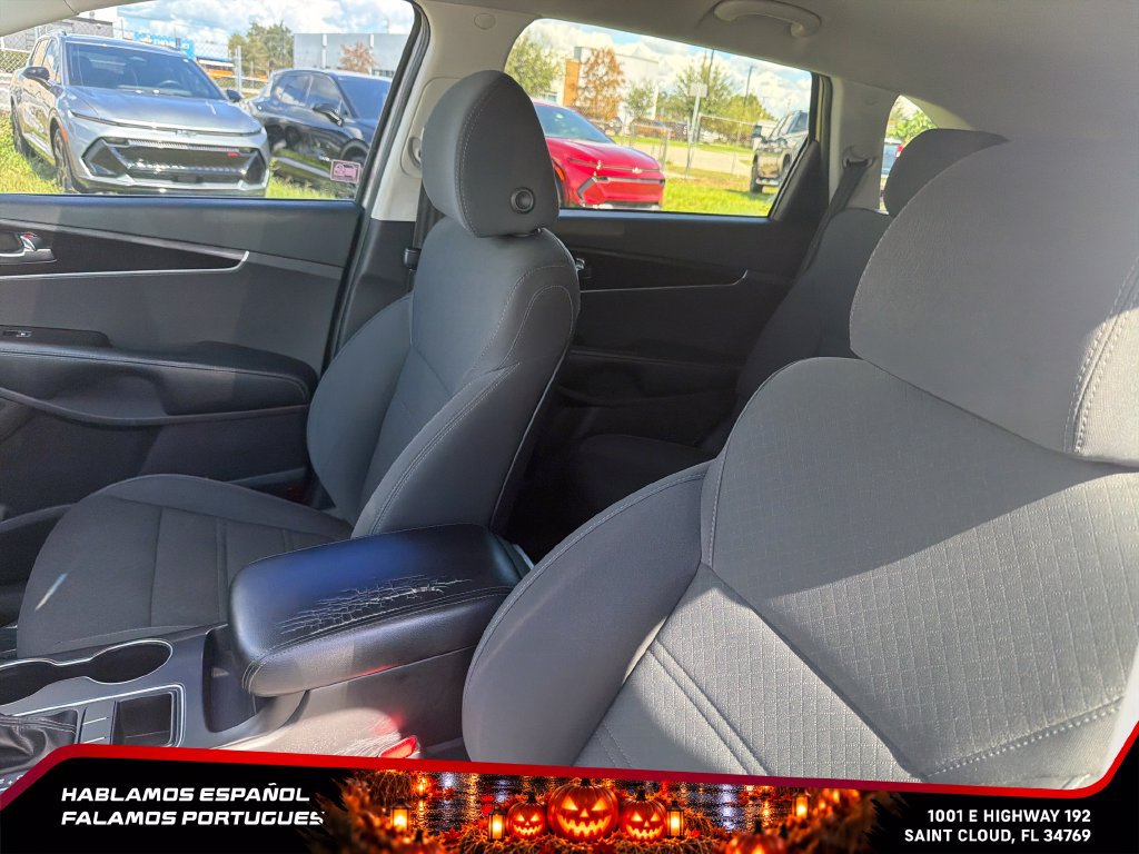 Used 2019 Kia Sorento FWD image 15