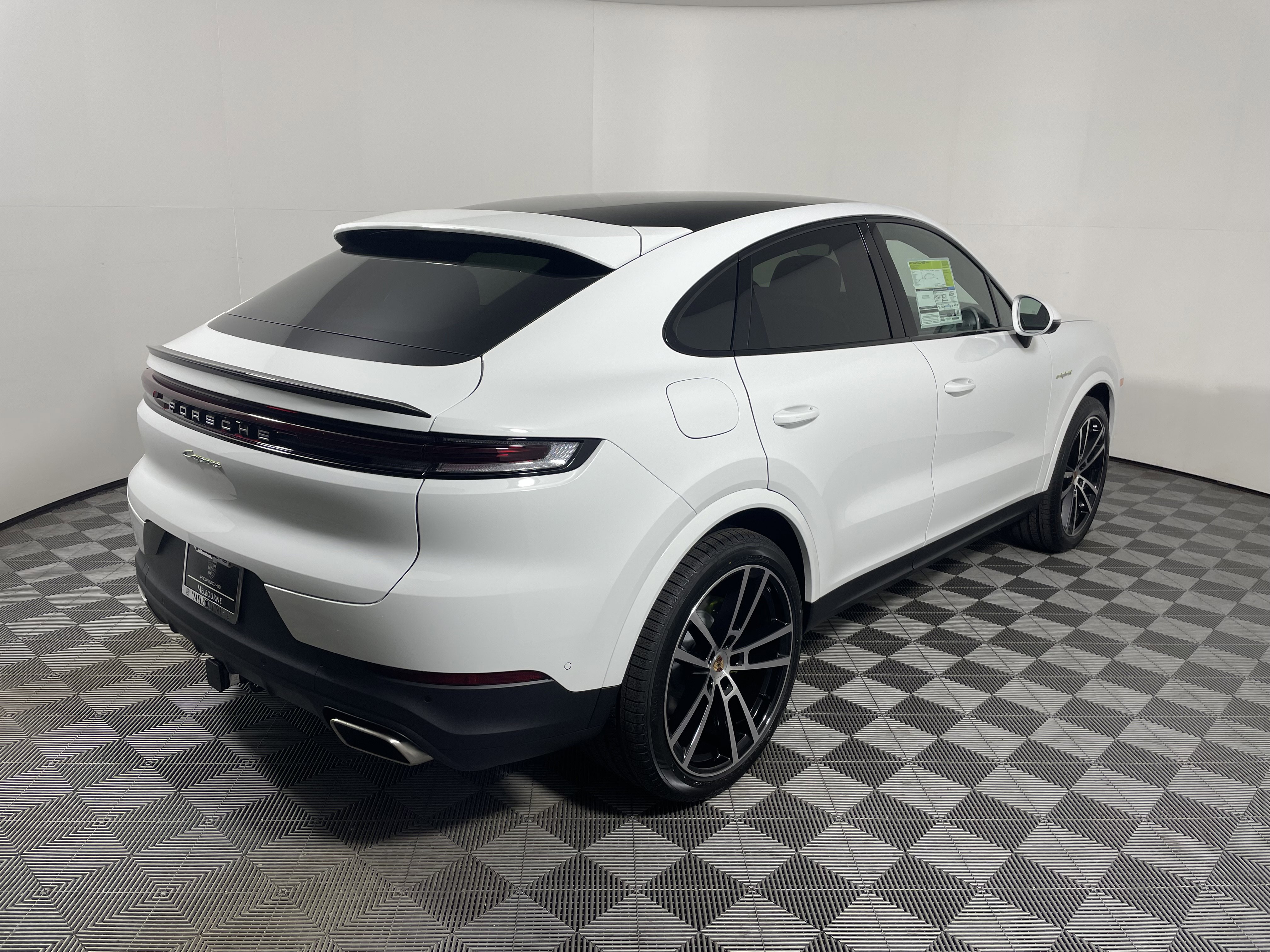 New 2026 Porsche Cayenne E-Hybrid image 6