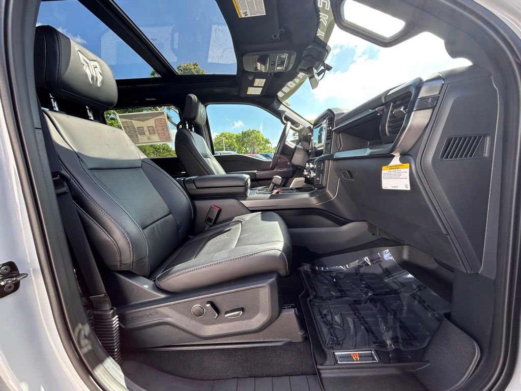 New 2026 Ford F150 Lariat w/ Equipment Group 502A High image 28