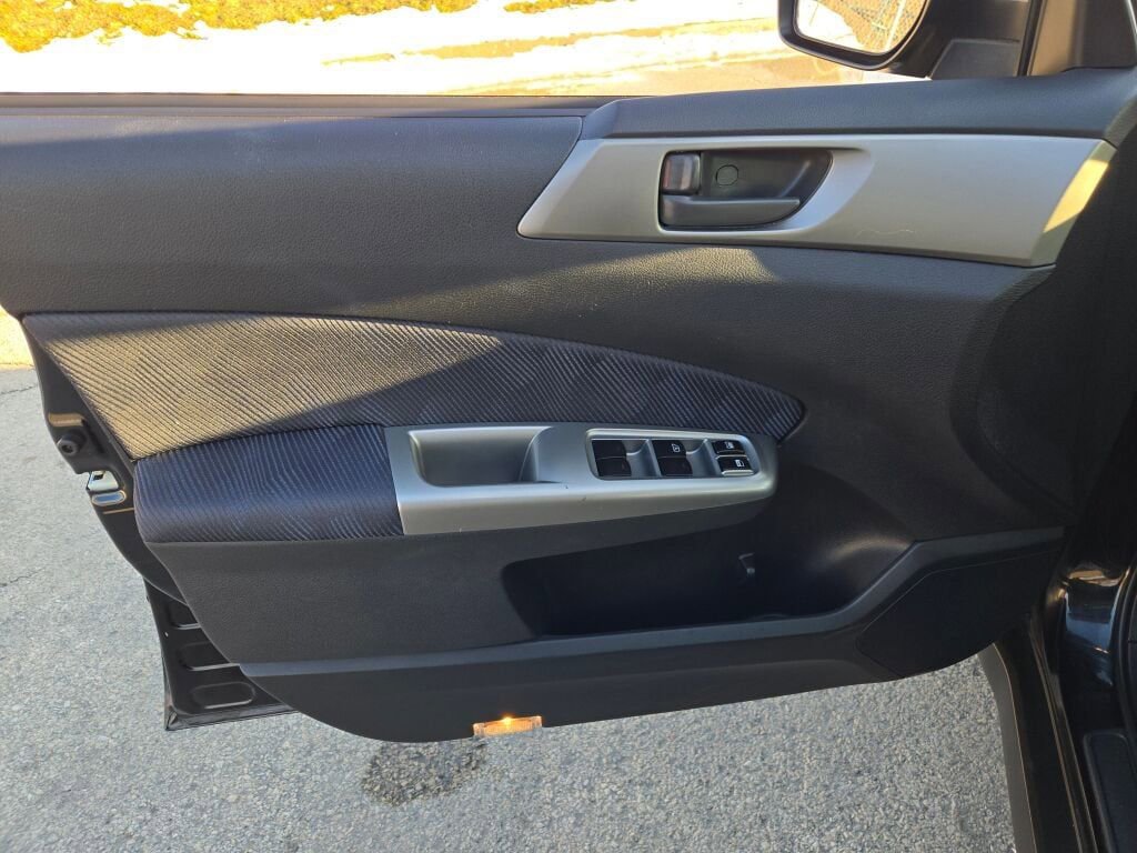 Used 2010 Subaru Forester 2.5X image 17