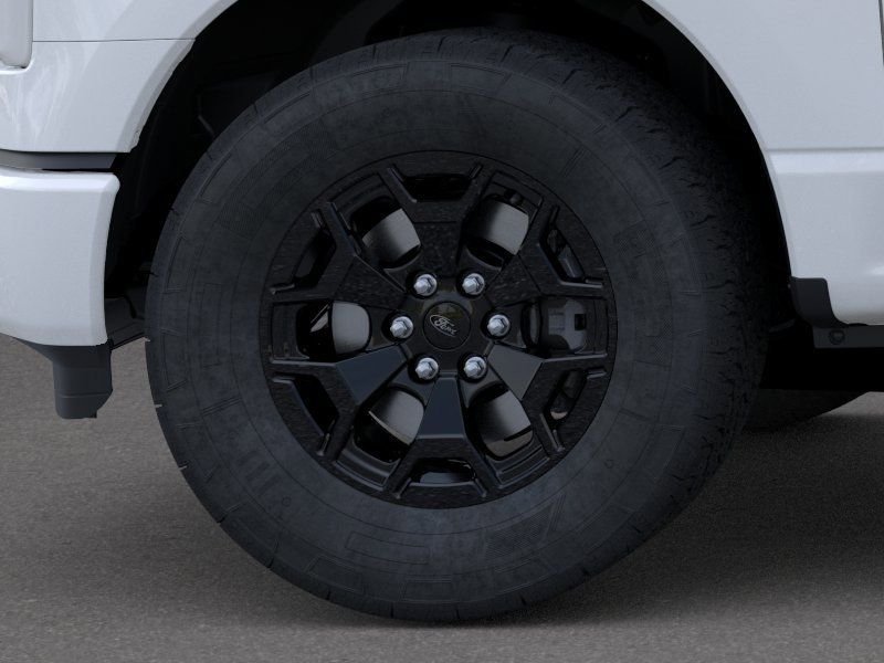 New 2025 Ford F150 Lightning XLT image 19