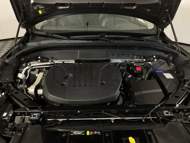 Certified 2023 Volvo XC60 B5 Core w/ Climate Package image 40