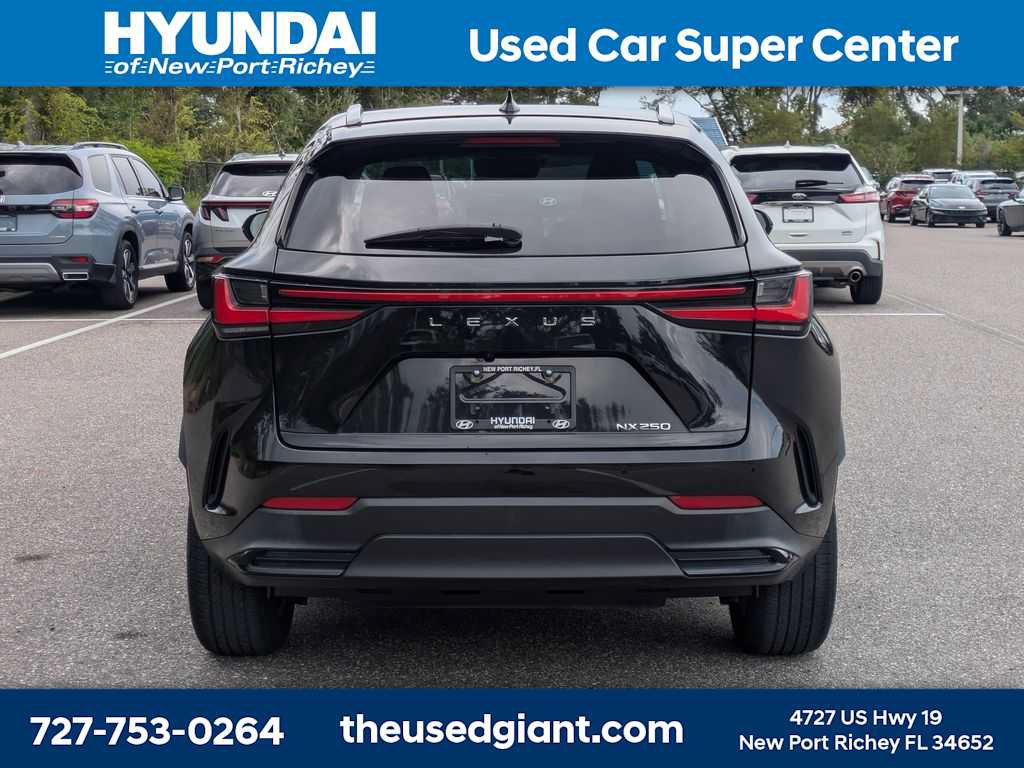 Used 2023 Lexus NX 250 FWD image 4