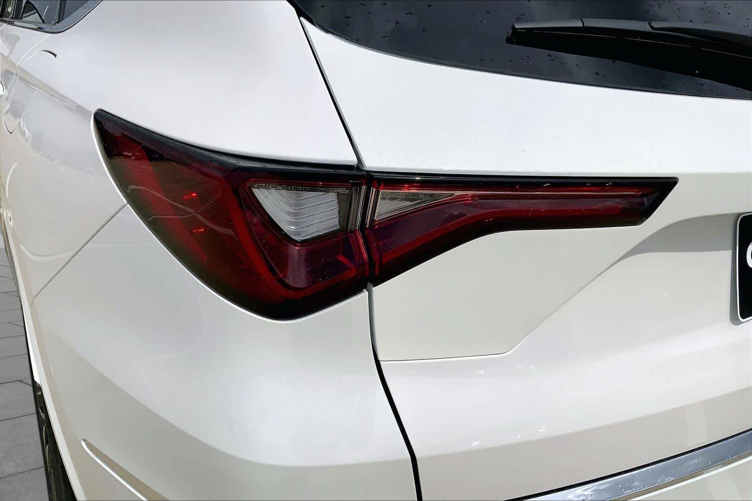 New 2026 Acura MDX w/ Advance Package AWD/4WD image 14