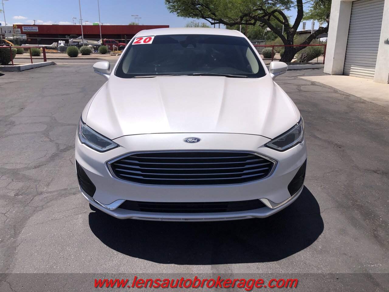 Used 2020 Ford Fusion SEL FWD image 2