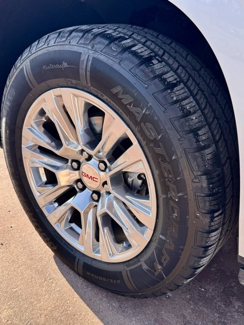 Used 2022 GMC Yukon Denali image 24