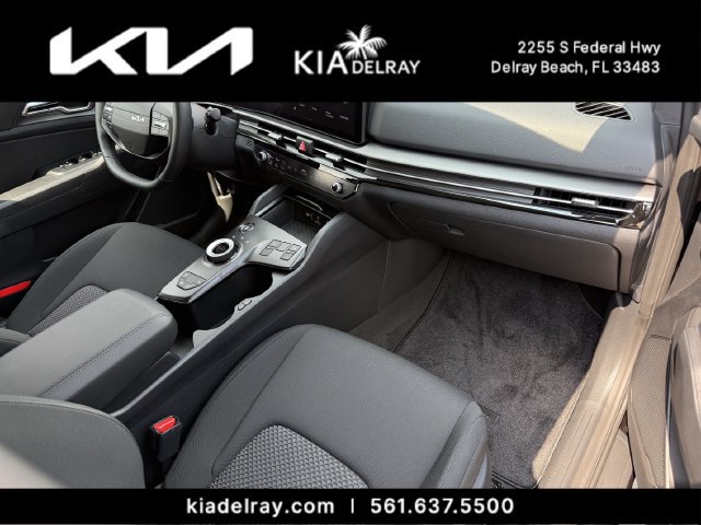 New 2027 Kia Sportage S FWD image 10