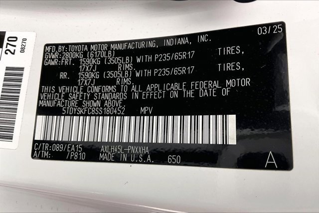 Used 2025 Toyota Sienna XLE image 35