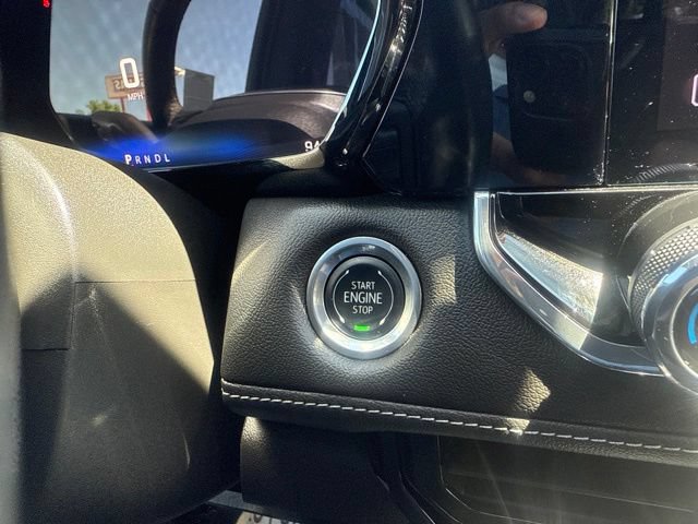 Used 2024 Chevrolet Colorado LT w/ LT Convenience Package II AWD/4WD image 19