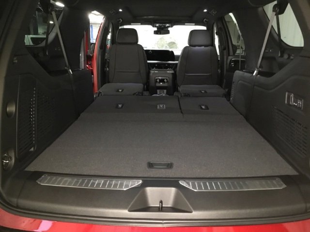 New 2026 Chevrolet Suburban RST w/ Comfort Package image 48