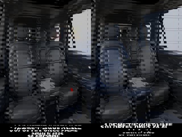 New 2025 Lincoln Navigator Reserve w/ Jet Appearance Package AWD/4WD image 11