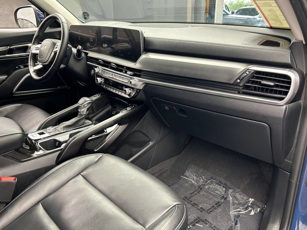 Used 2024 Kia Telluride S w/ S Sunroof Package FWD image 45