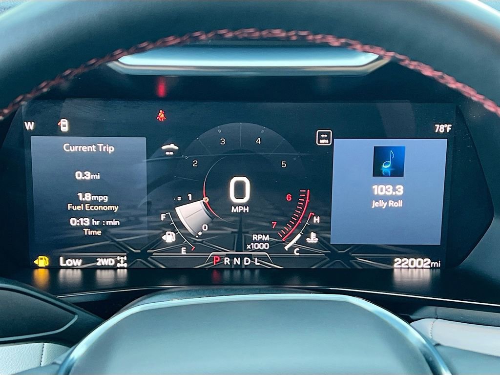 Used 2023 GMC Canyon AT4X image 13