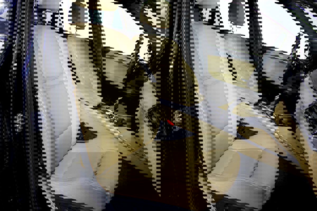 Used 2012 BMW X6 M image 46