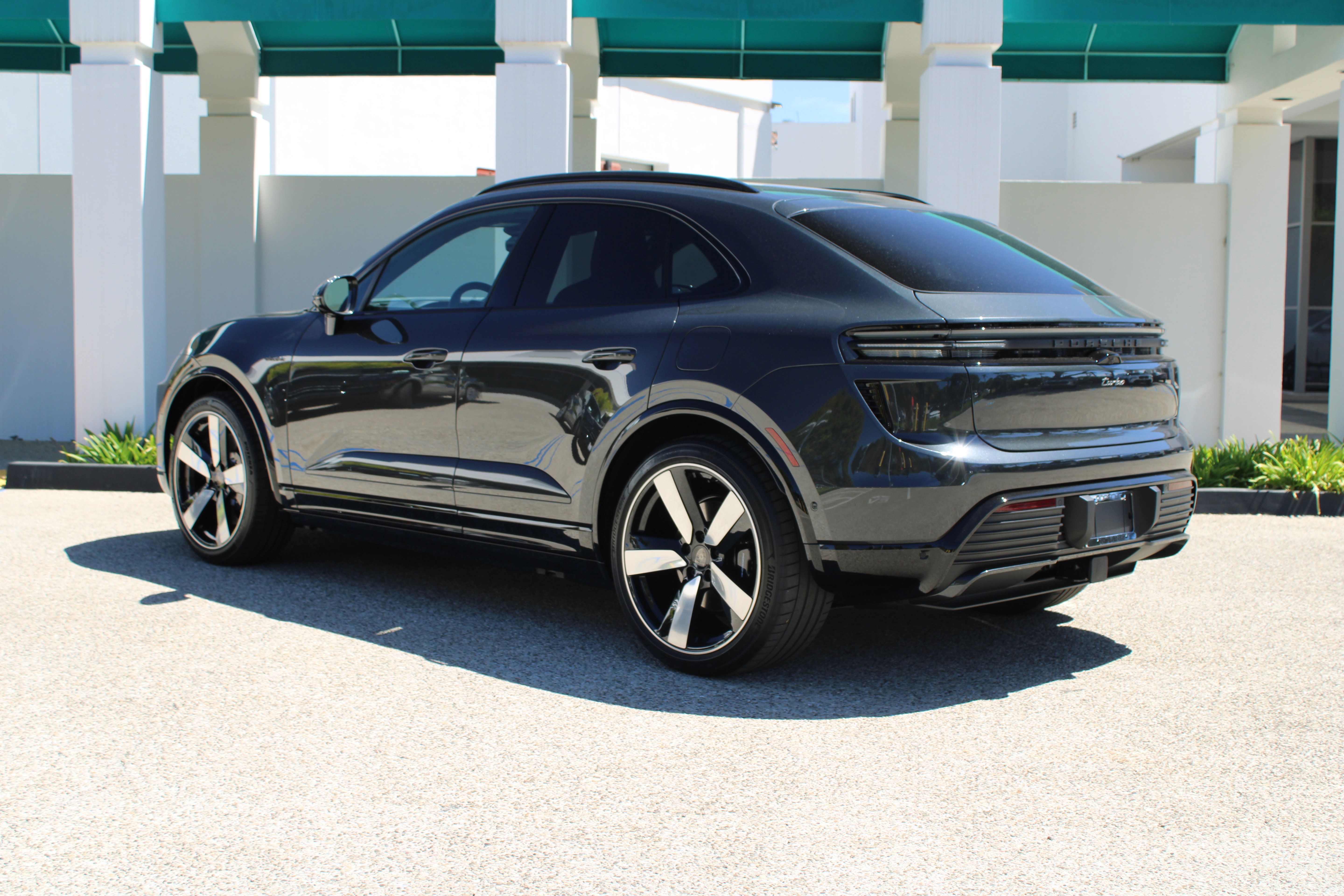 New 2025 Porsche Macan Turbo Electric image 3