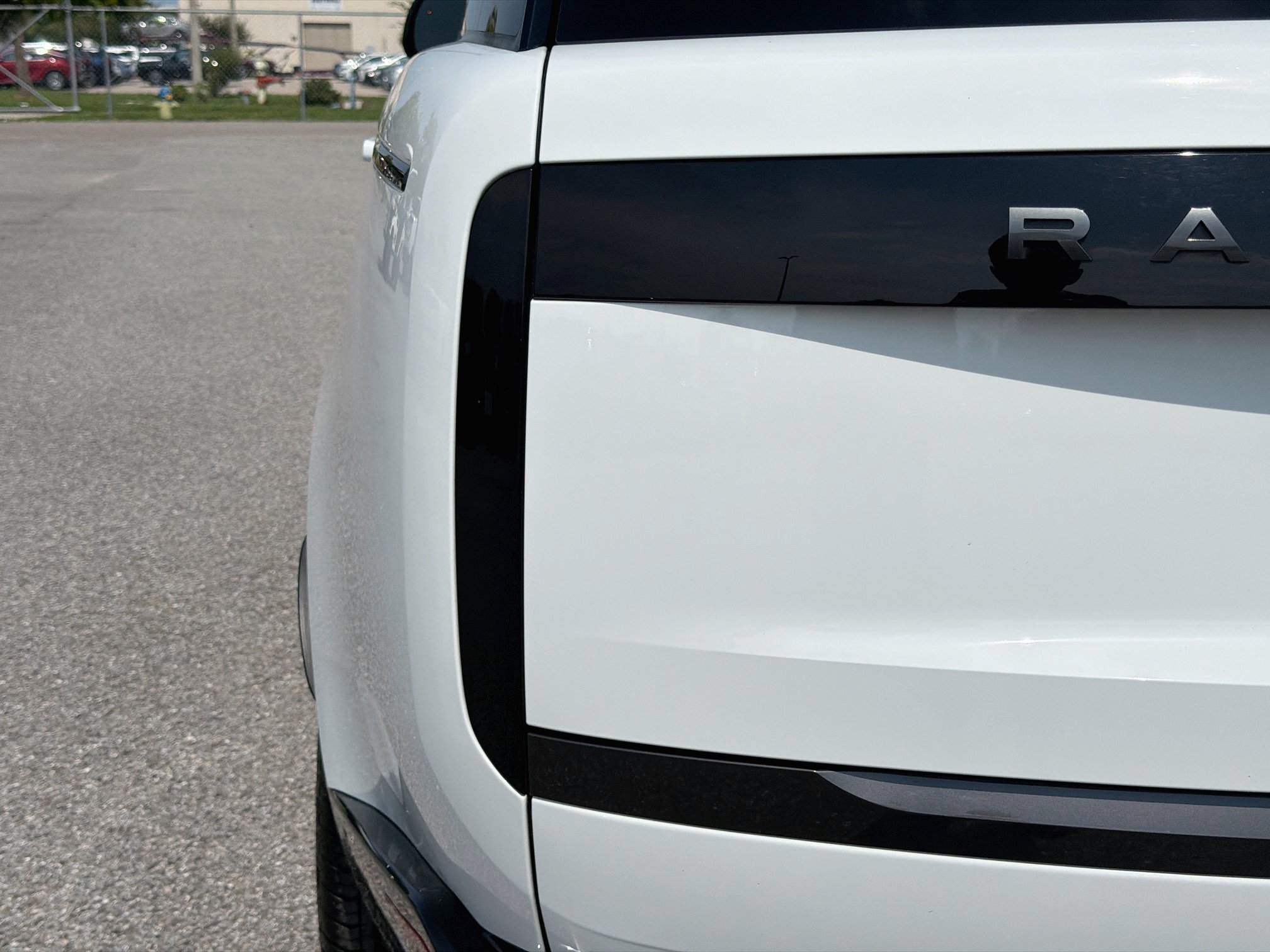 Used 2025 Land Rover Range Rover SE AWD/4WD image 10