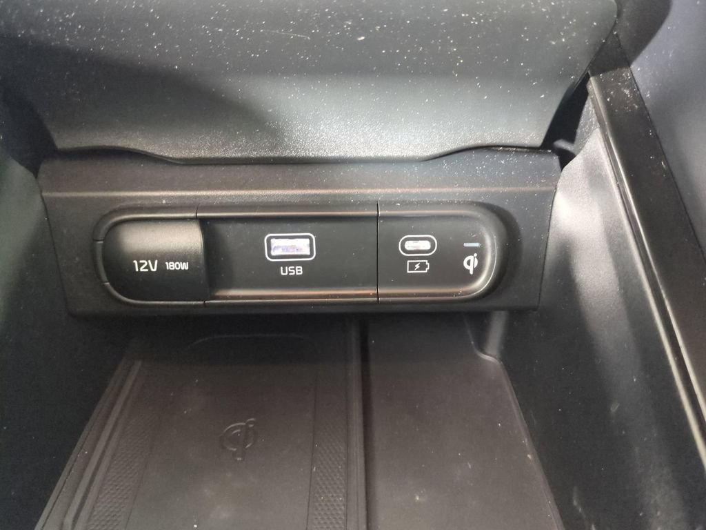 Used 2023 Kia Telluride S AWD/4WD image 28
