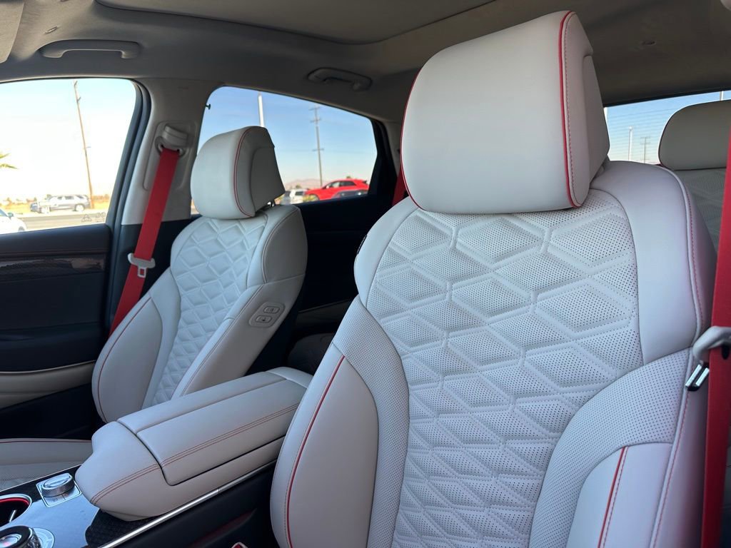 New 2025 Genesis GV80 3.5T e-SC image 17