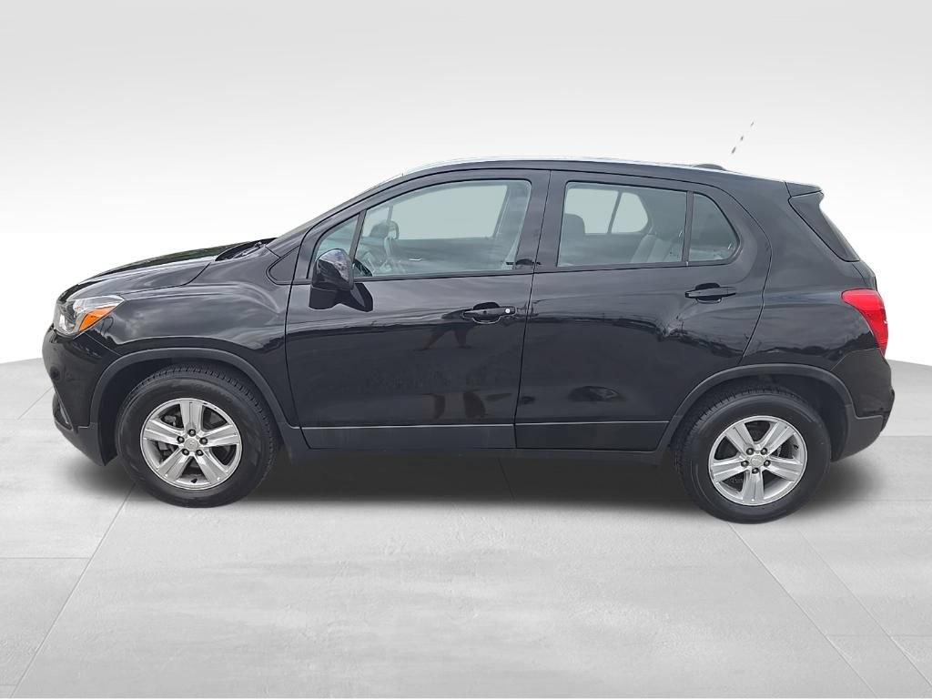 Used 2020 Chevrolet Trax LS FWD image 10