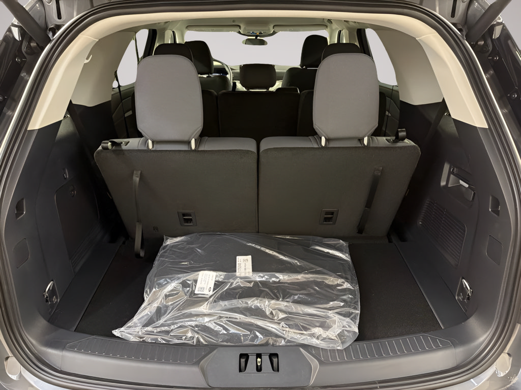 New 2026 Ford Explorer Active AWD/4WD image 32