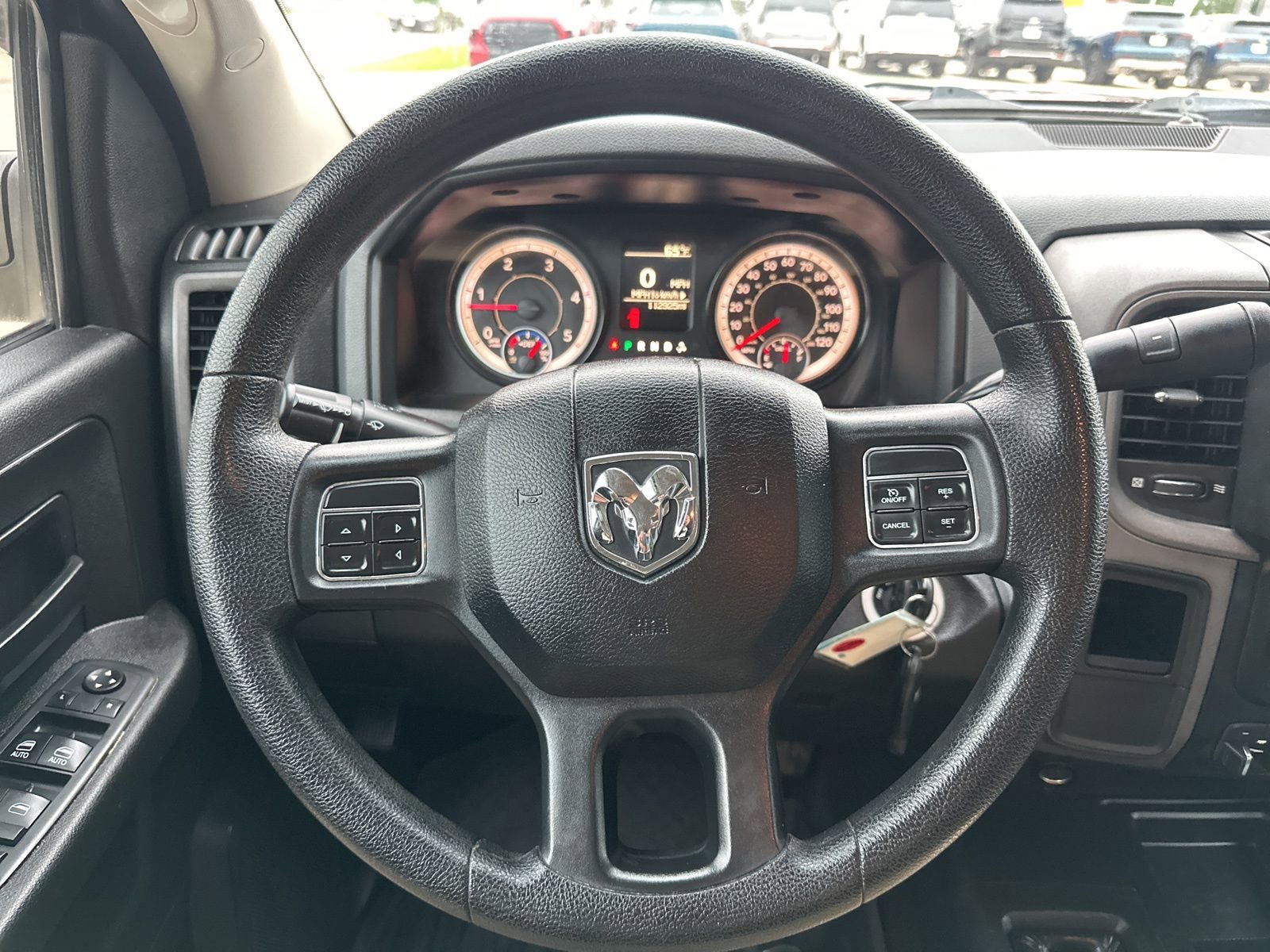 Used 2017 RAM 3500 Tradesman w/ Chrome Appearance Group AWD/4WD image 13