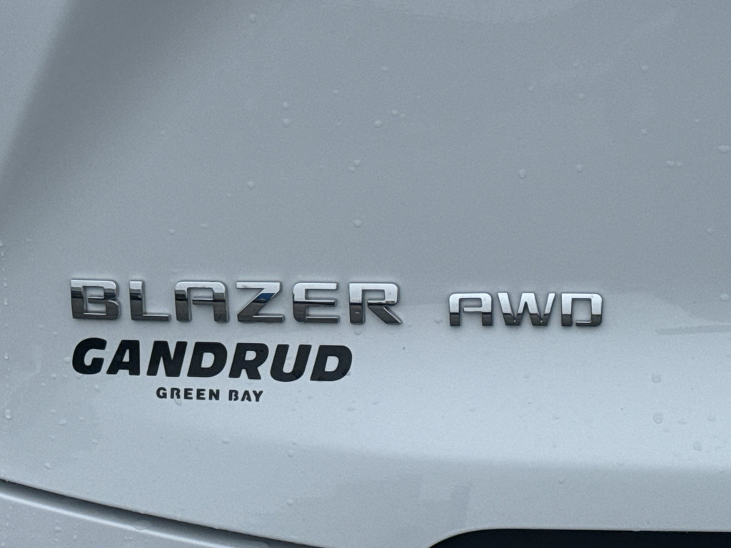 Used 2024 Chevrolet Blazer LT w/ Convenience Package image 8