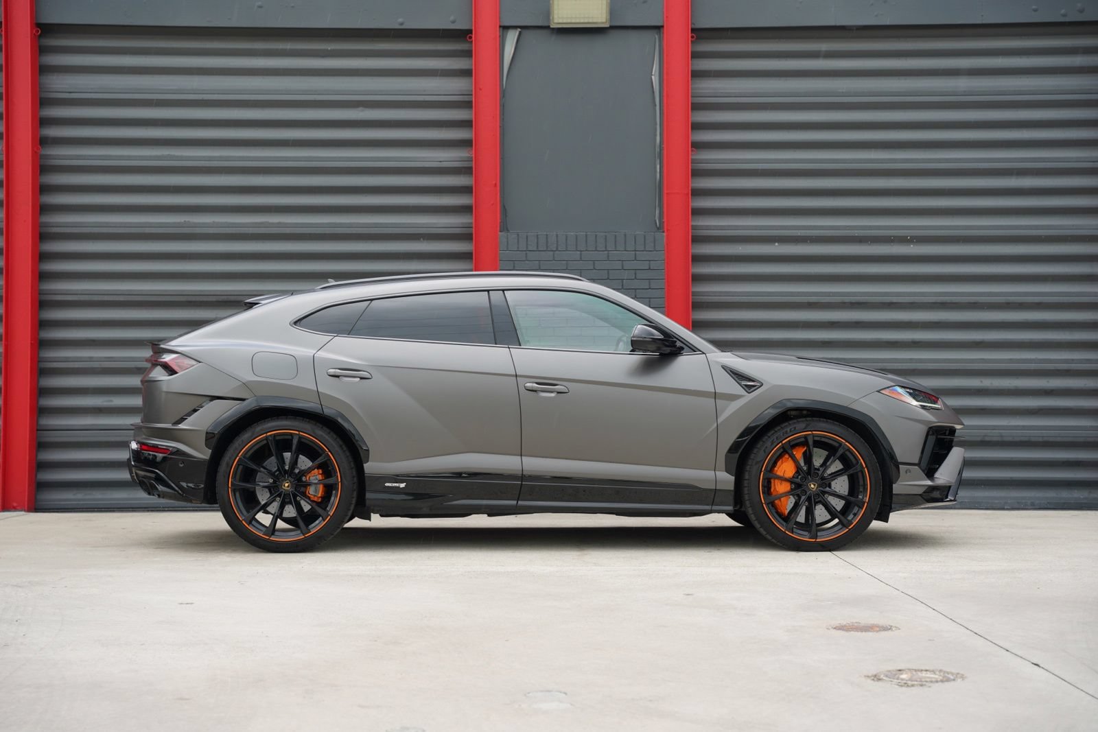 Used 2023 Lamborghini Urus S AWD/4WD image 4