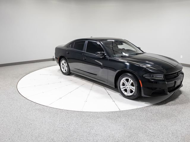 Used 2019 Dodge Charger SXT RWD image 27