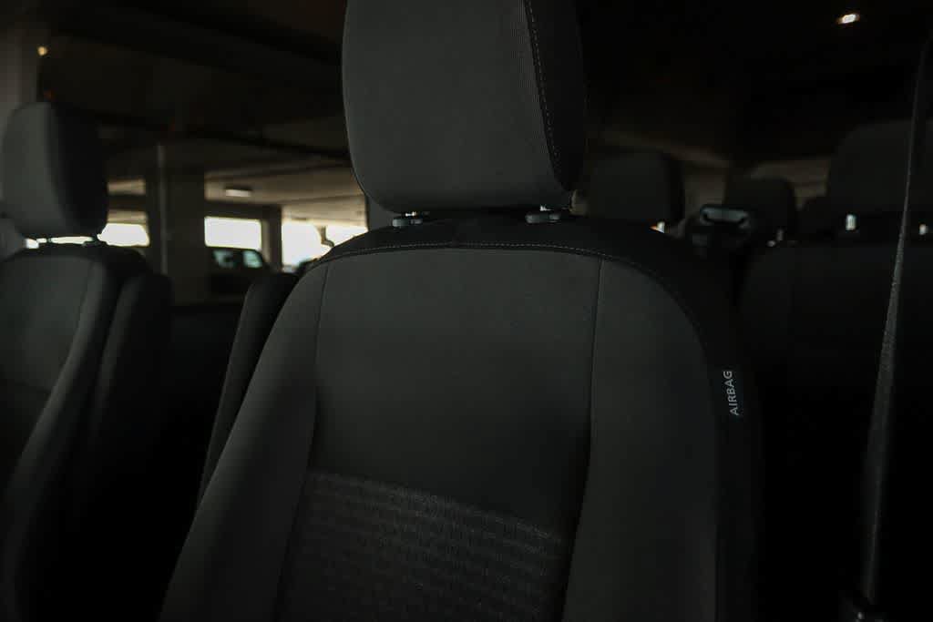 Used 2023 Ford Transit 350 XLT RWD image 27