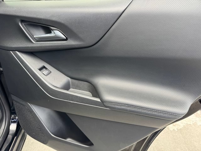 Certified 2026 Chevrolet Equinox LT w/ LPO, Floor Liner Package FWD image 10