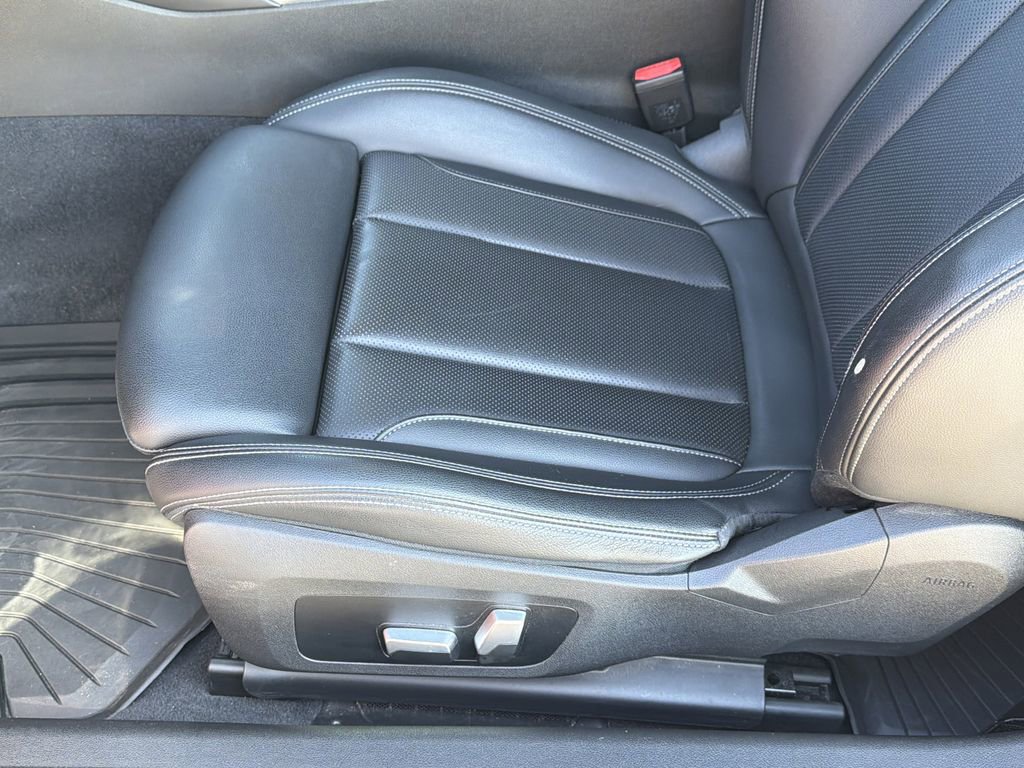 Used 2023 BMW M240i Coupe w/ Premium Package RWD image 18