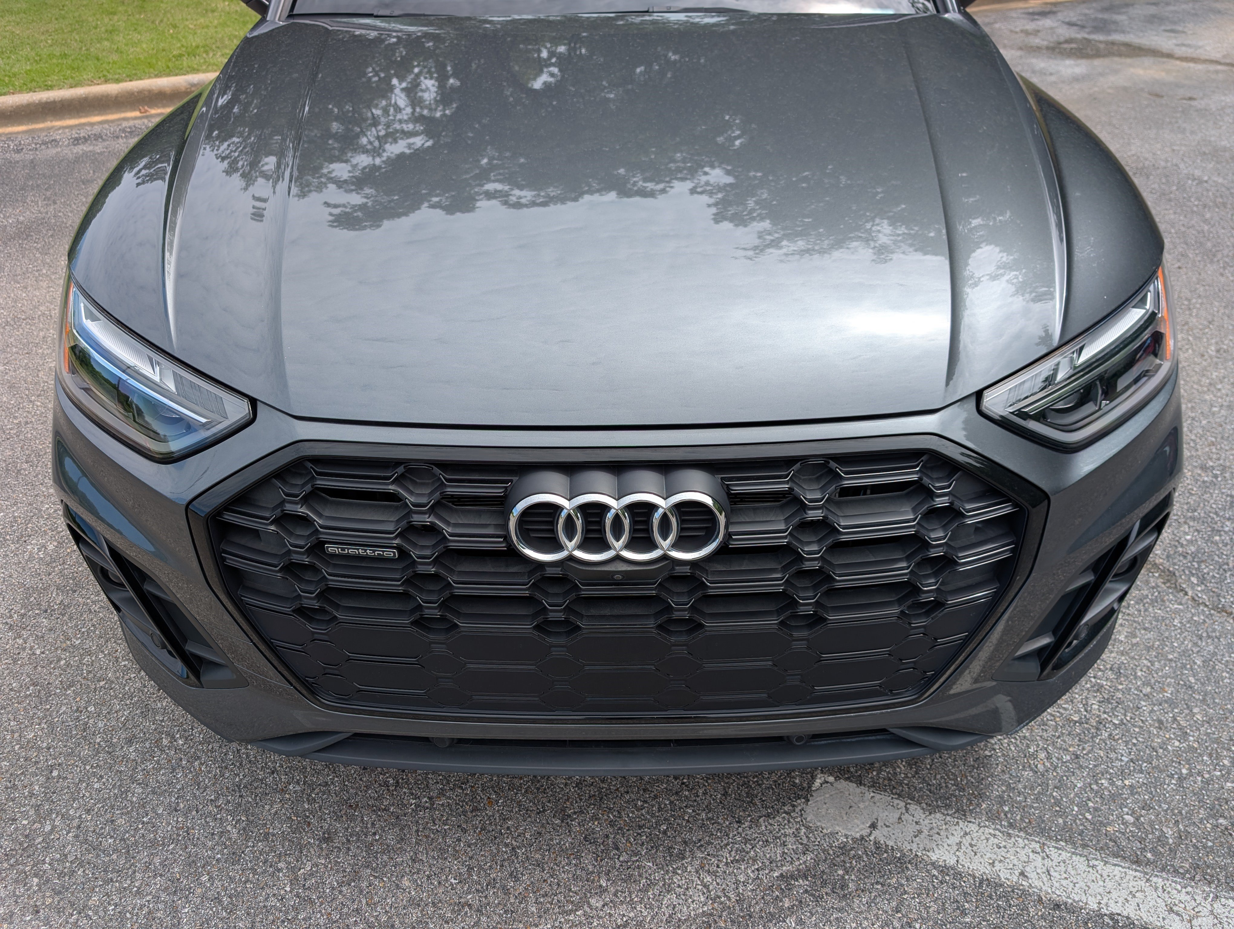 Used 2023 Audi Q5 e Premium Plus w/ Premium Plus Package AWD/4WD image 12