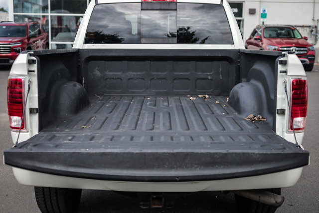 Used 2017 RAM 2500 Limited AWD/4WD image 32
