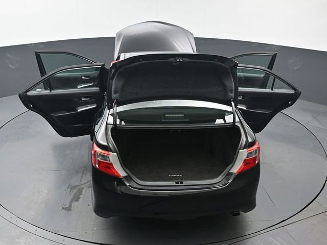 Used 2012 Toyota Camry SE FWD image 41